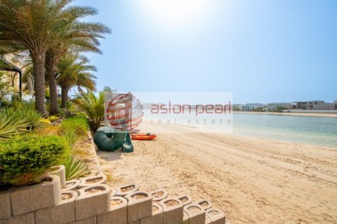 5 غرفة نوم  فيلا في Garden Homes Frond K, الإمارات العربية المتحدة رقم 8658 22