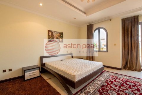 5 غرفة نوم  فيلا في Garden Homes Frond K, الإمارات العربية المتحدة رقم 8658 6
