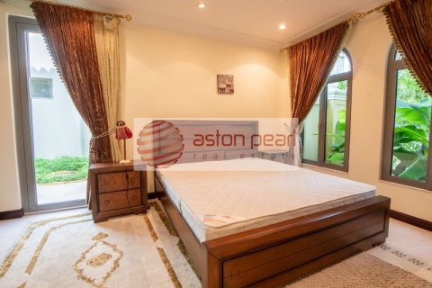 5 غرفة نوم  فيلا في Garden Homes Frond K, الإمارات العربية المتحدة رقم 8658 23