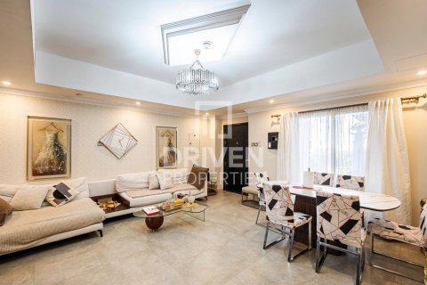 Villa de 3 dormitorios en District 11, UAE No. 218435 5