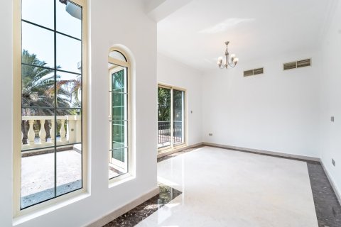 Villa de 5 chambres à Jumeirah Islands, UAE No. 224618 14