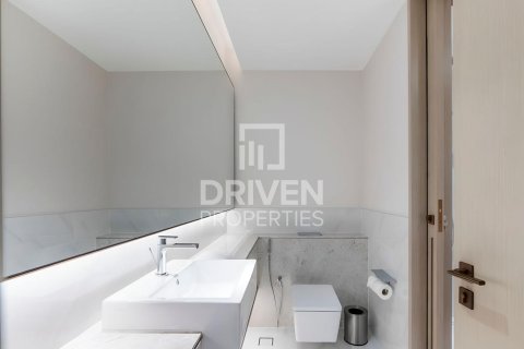 2 bedrooms Apartment in Address Harbour Point, UAE No. 212400 15