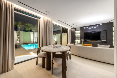 3 bedrooms Townhouse in Dubai, UAE No. 199516