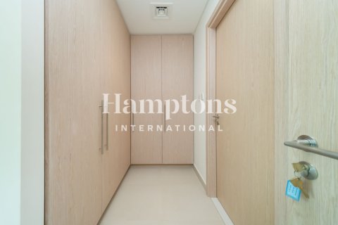 Appartement de 2 chambres à The Views 1, UAE No. 200083 13