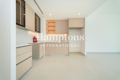 Appartement de 2 chambres à The Views 1, UAE No. 200083 10
