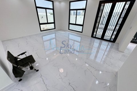 5 غرفة نوم فيلا في Dubai Land, الإمارات العربية المتحدة رقم 116729 16