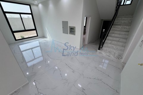 5 غرفة نوم فيلا في Dubai Land, الإمارات العربية المتحدة رقم 116729 6