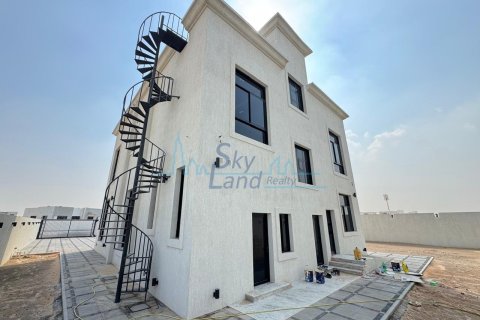 5 غرفة نوم فيلا في Dubai Land, الإمارات العربية المتحدة رقم 116729 19