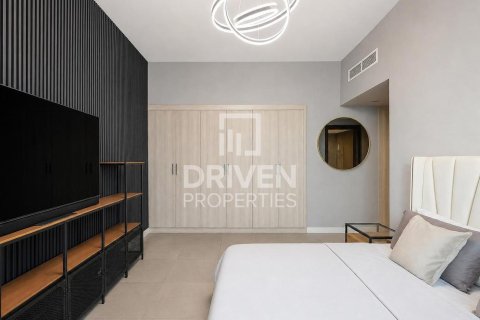 Penthouse de 3 dormitorios en District 15, UAE No. 215185 16