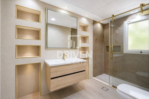 Villa de 6 dormitorios en Jumeirah Village Circle, UAE No. 221538 22