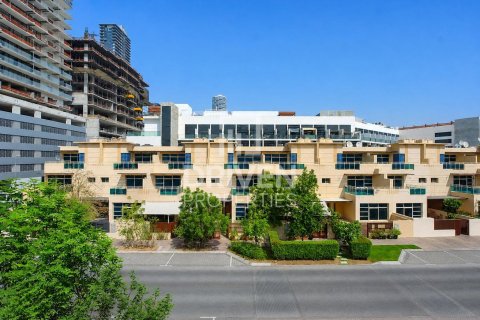 Villa de 6 dormitorios en Jumeirah Village Circle, UAE No. 221538 30