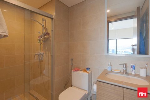 2 bedrooms Apartment in Dubai, UAE No. 162613 7