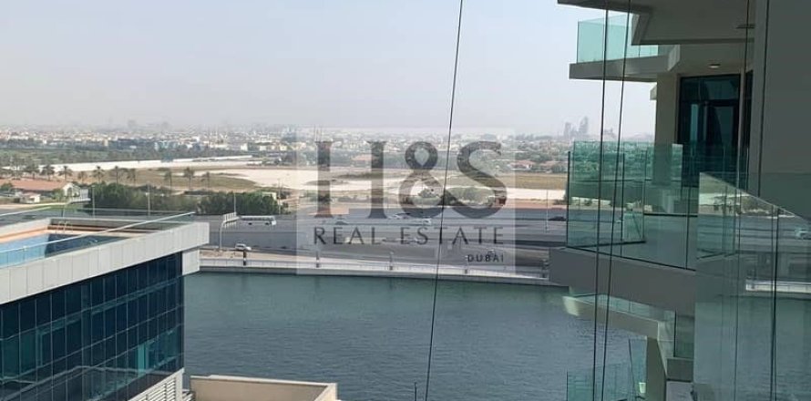 Studio Apartment in Business Bay, UAE No. 112712