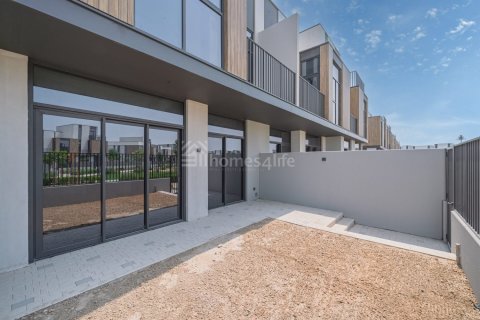 3 bedrooms Townhouse in Mudon, UAE No. 168631 3