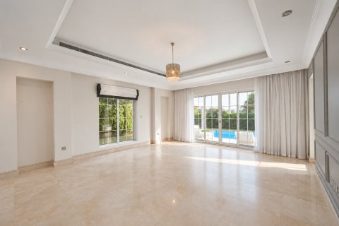 Villa de 6 dormitorios en Arabian Ranches, UAE No. 223394 8