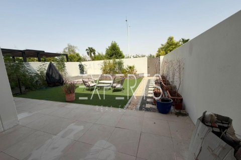 Villa de 3 dormitorios en  Yas Acres, UAE No. 224294
