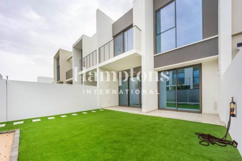 3 bedrooms Townhouse in Al Manara, UAE No. 150122