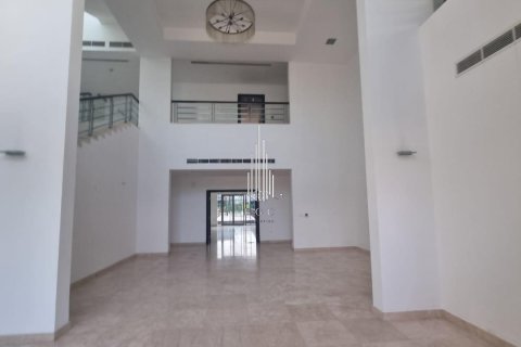 Villa de 6 dormitorios en Al Maqtaa, UAE No. 36756 11