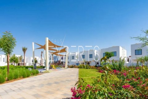Appartement de 2 chambres à Al Ghadeer 2, UAE No. 224172