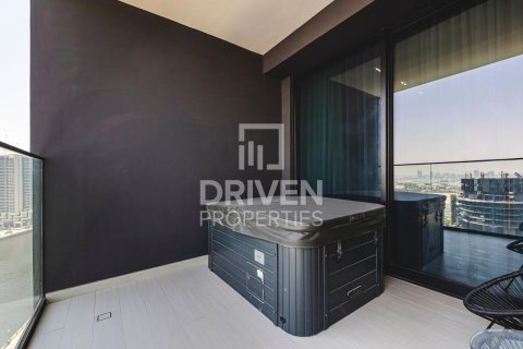 Studio Apartment in Business Bay, UAE No. 211337 10