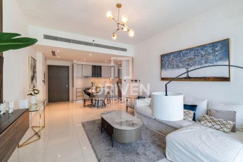 1 bedroom Apartment in EMAAR Beachfront, UAE No. 212778 4