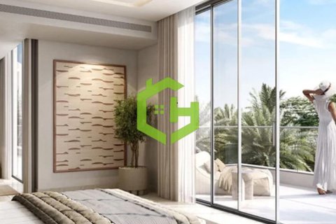 5 bedrooms Villa in Dubai, UAE No. 15983 4