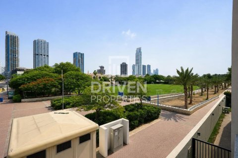 Villa de 3 dormitorios en Al Barsha South, UAE No. 218305 20