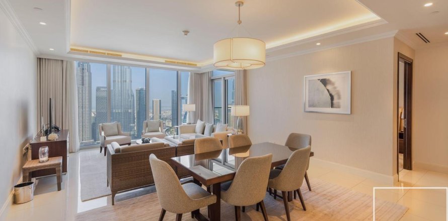 3 bedrooms Apartment in The Address Residence Fountain Views, UAE No. 201078