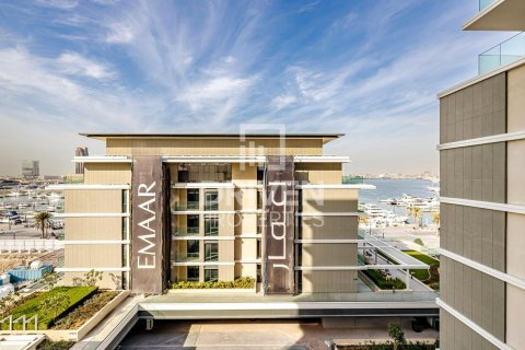 2 bedrooms Apartment in Mina Rashid, UAE No. 212793