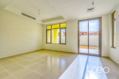3 bedrooms Villa in Reem, UAE No. 220900 4