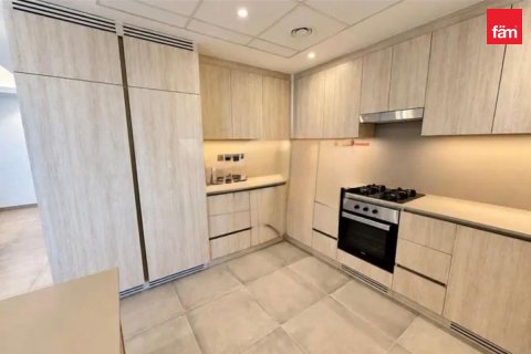 Appartement de 2 chambres à Dubai, UAE No. 221925
