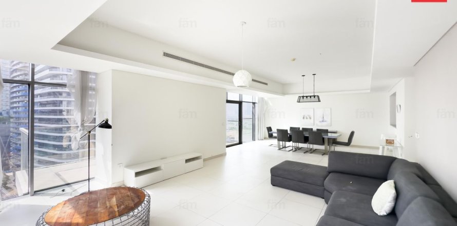 2 bedrooms Apartment in Downtown Dubai (Downtown Burj Dubai), UAE No. 215834