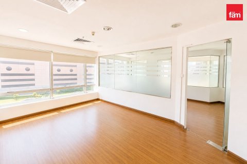Офис 90.4м² в Дубай, ОАЭ №199351 11
