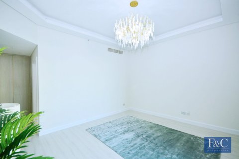Appartement de 2 chambres à Shoreline Apartments, UAE No. 153352 13
