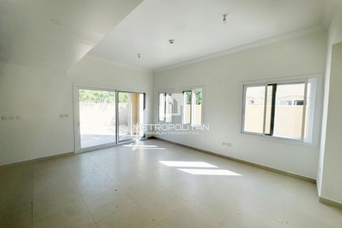 3 bedrooms Villa in Bella Casa, UAE No. 78346 4