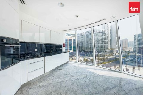 2 bedrooms Apartment in Business Bay, UAE No. 215862 26