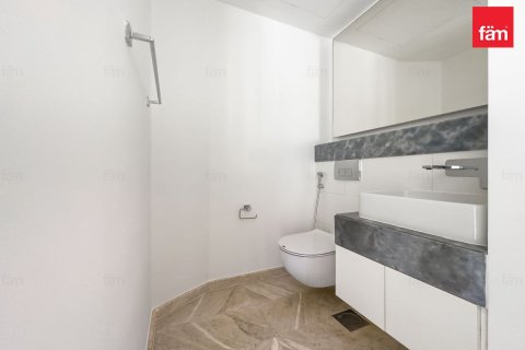 2 bedrooms Apartment in Business Bay, UAE No. 215862 10