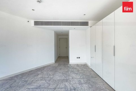 2 bedrooms Apartment in Business Bay, UAE No. 215862 17
