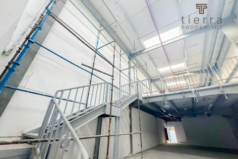 288مربع، مستودع في Phase 2, الإمارات العربية المتحدة رقم 47642 5
