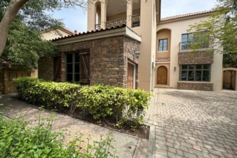 5 غرفة نوم  فيلا في Hillside at Jumeirah Golf Estates, الإمارات العربية المتحدة رقم 6655 5
