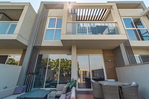 3 bedrooms Townhouse in Jumeirah Village Circle, UAE No. 217106 24