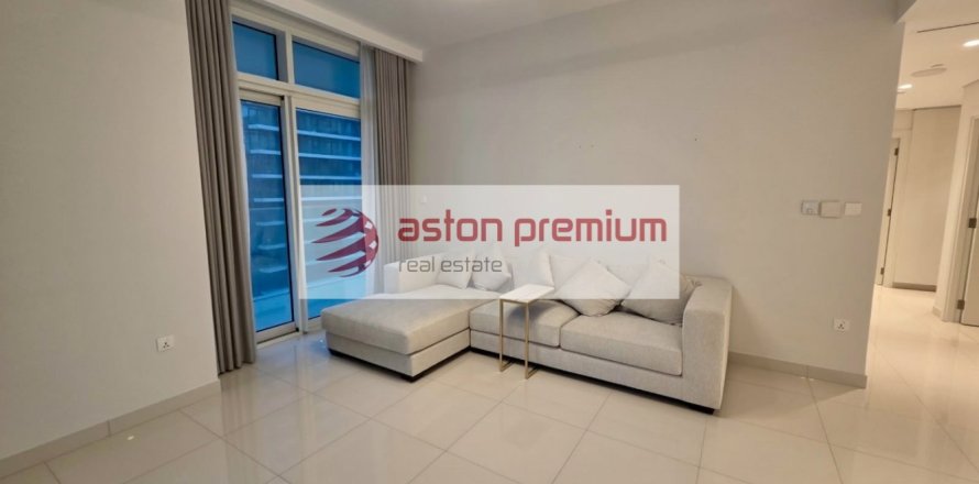 Квартира с 2 спальнями в EMAAR Beachfront, ОАЭ №203242