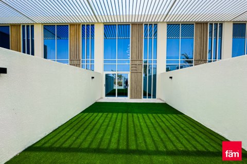 Townhouse de 2 chambres à Dubai, UAE No. 221953