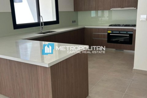 Villa de 4 dormitorios en  Yas Island, UAE No. 145172 5