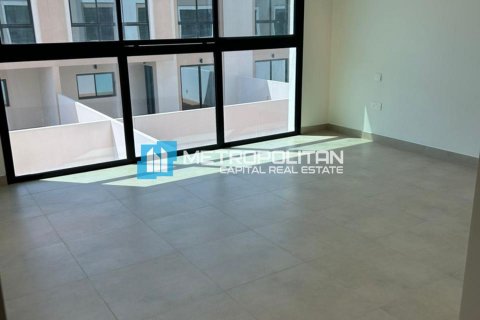 Villa de 4 dormitorios en  Yas Island, UAE No. 145172 4
