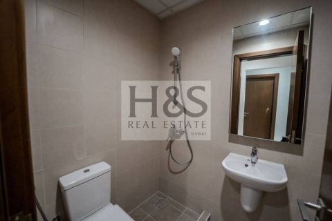 Квартира с 3 спальнями в Аль-Васл, ОАЭ №112701 25