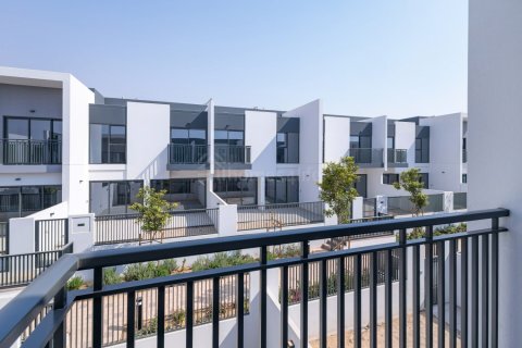 3 bedrooms Townhouse in Villanova, UAE No. 166992 10