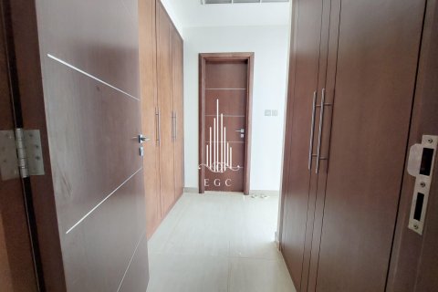 Apartment de 4 dormitorios en Corniche Road, UAE No. 22907 18