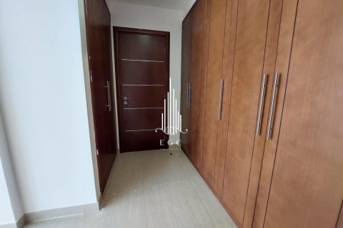 Apartment de 4 dormitorios en Corniche Road, UAE No. 22907 21