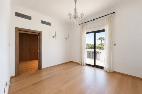 Вилла с 4 спальнями в Jumeirah Islands, ОАЭ №225570 19